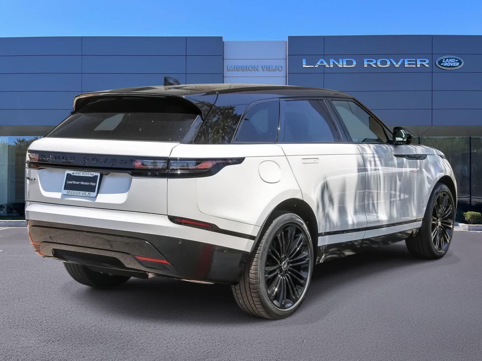 Thumbnail: 2026 Land Rover Range Rover Velar - 5