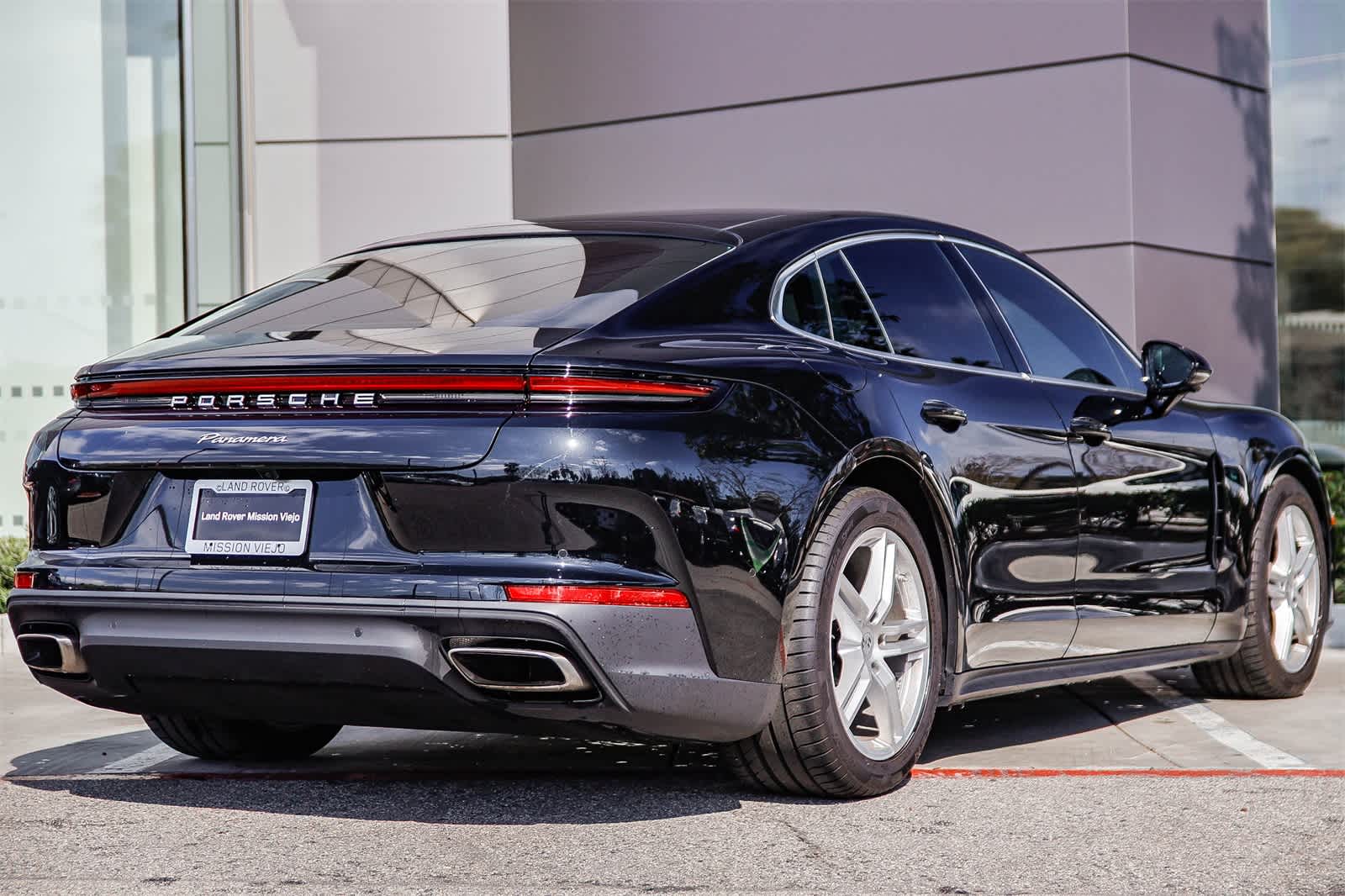 Thumbnail: 2025 Porsche Panamera - 4