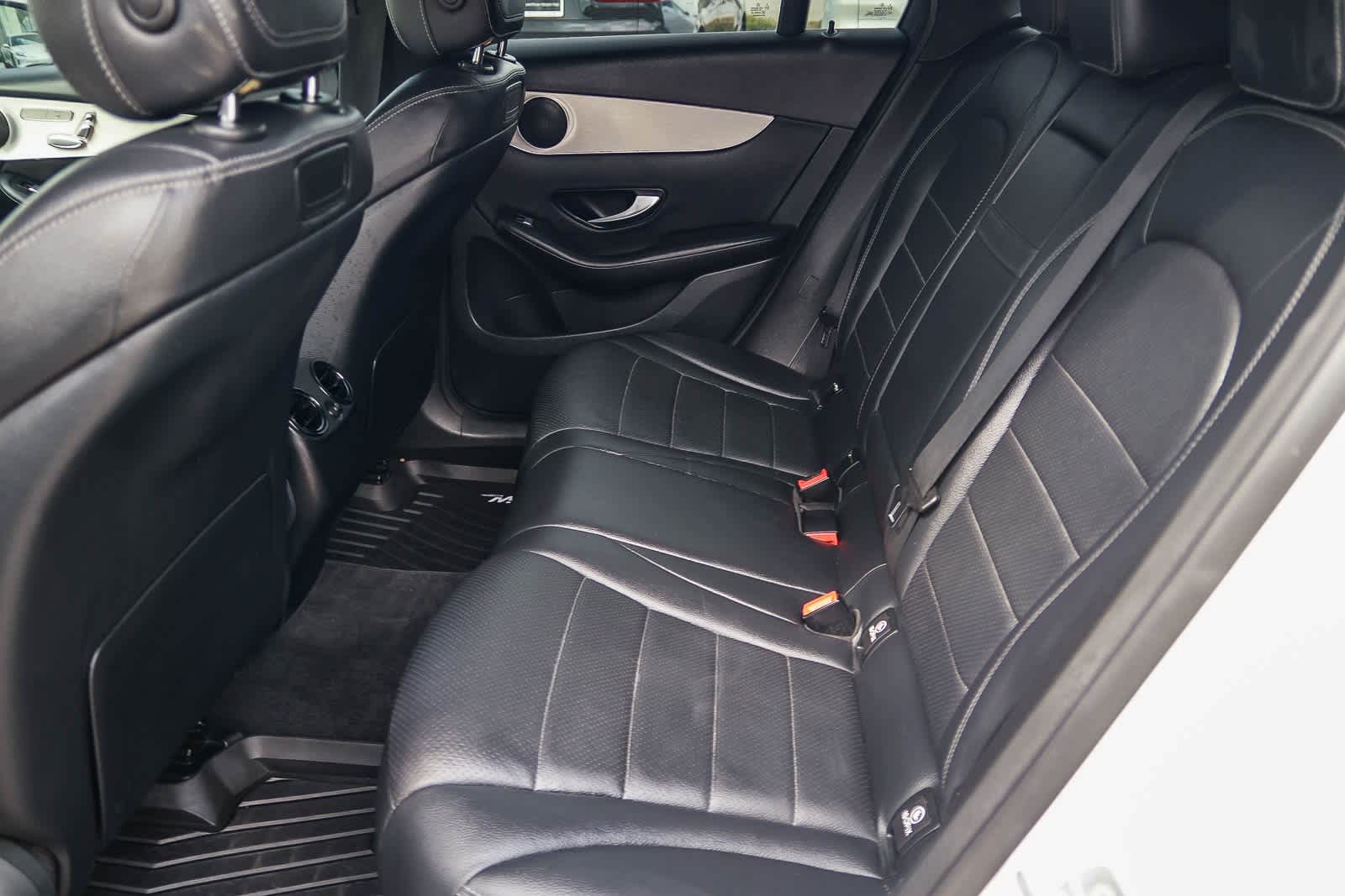 Thumbnail: 2019 Mercedes-Benz GLC - 17