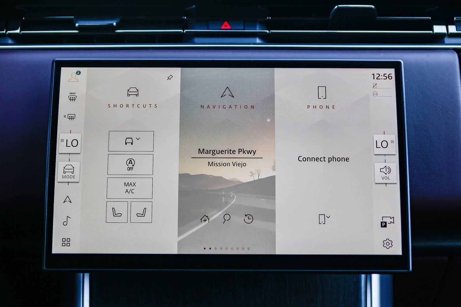 Thumbnail: 2024 Land Rover Range Rover - 12