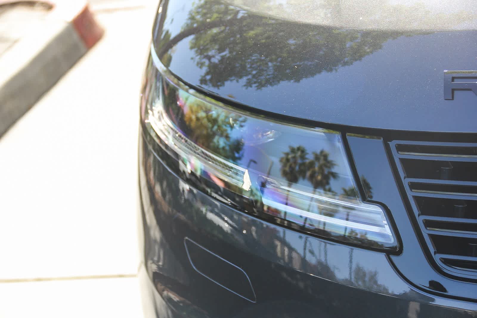 Thumbnail: 2025 Land Rover Range Rover Sport - 10