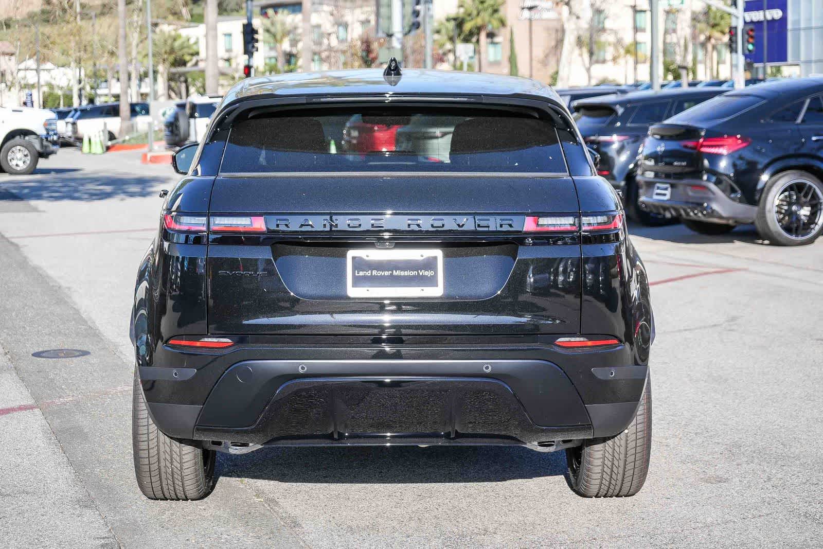 Thumbnail: 2026 Land Rover Range Rover Evoque - 5