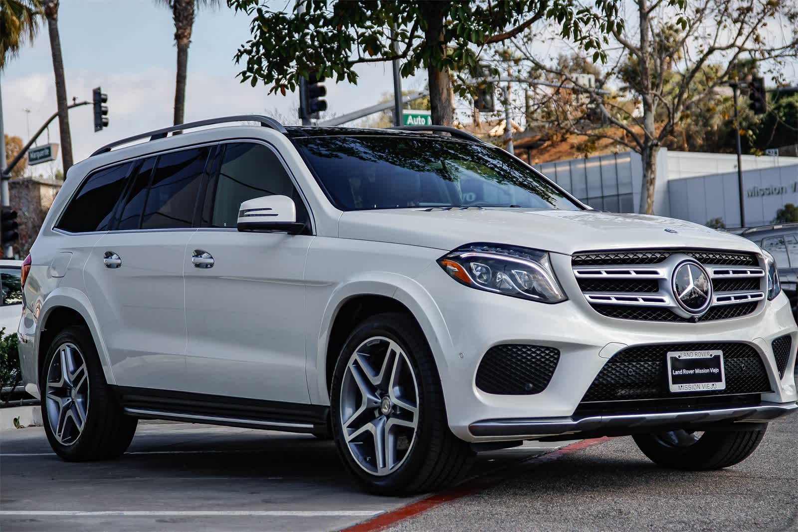 Thumbnail: 2017 Mercedes-Benz GLS - 3