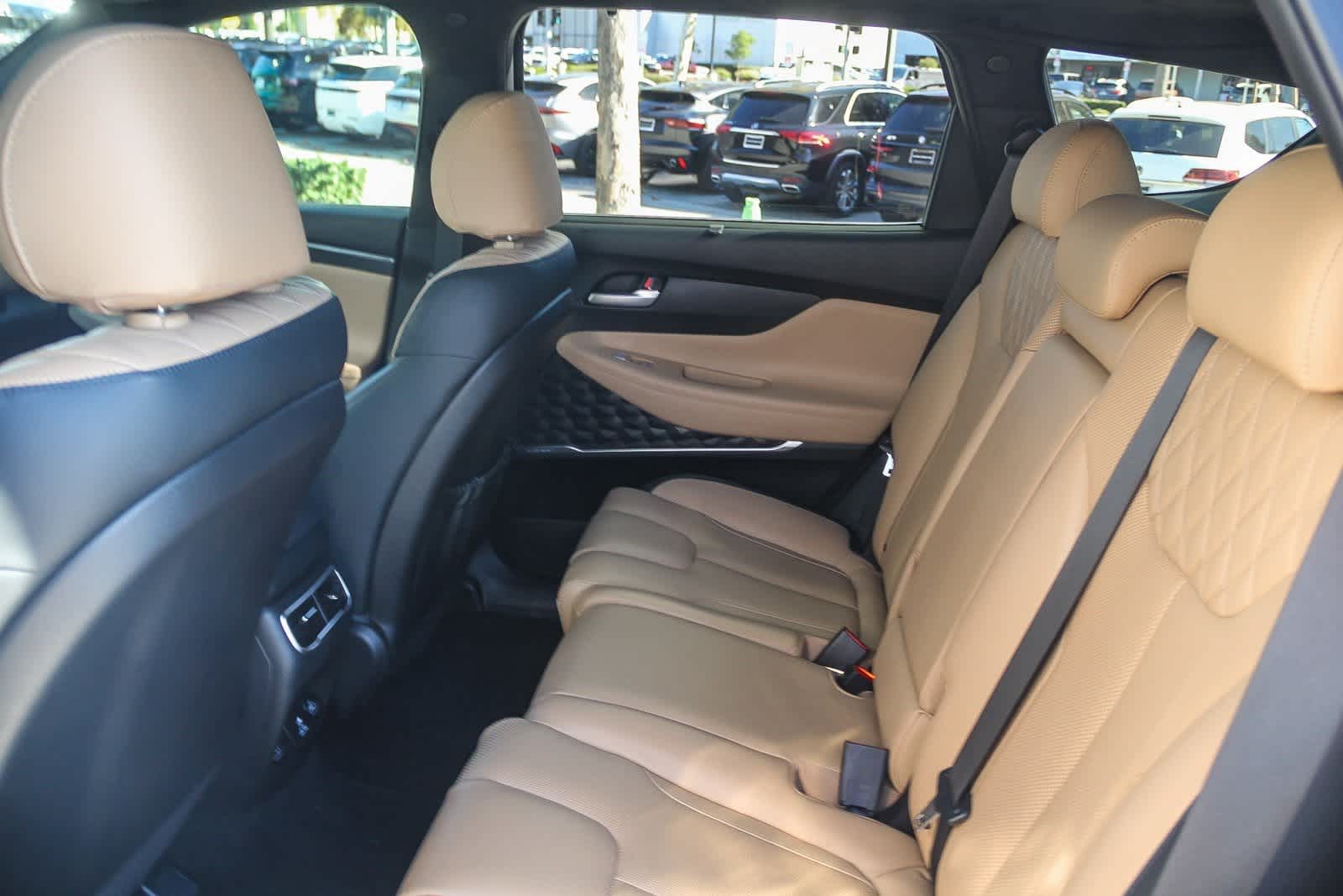 Thumbnail: 2023 Hyundai Santa Fe - 17