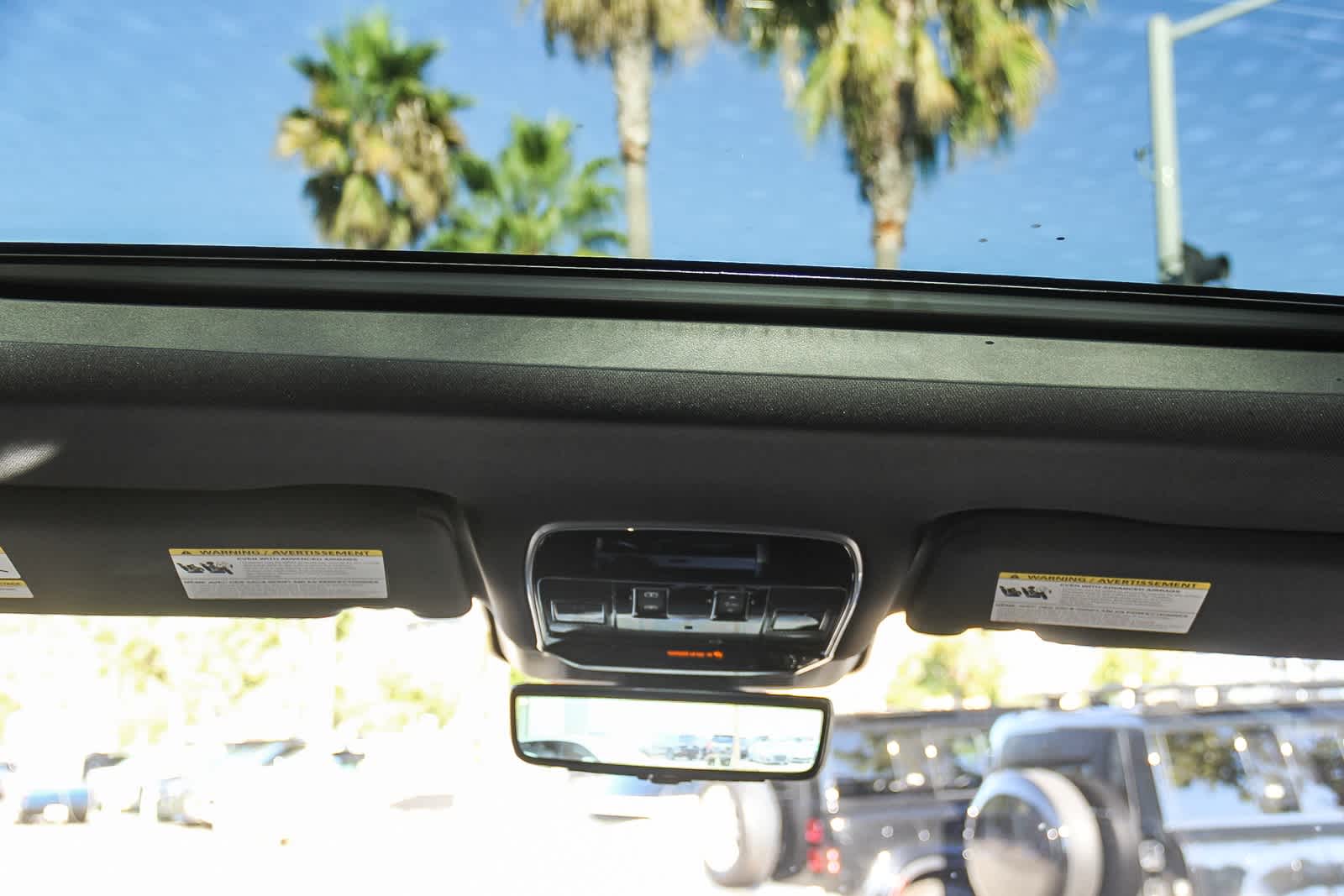 Thumbnail: 2025 Land Rover Range Rover - 13