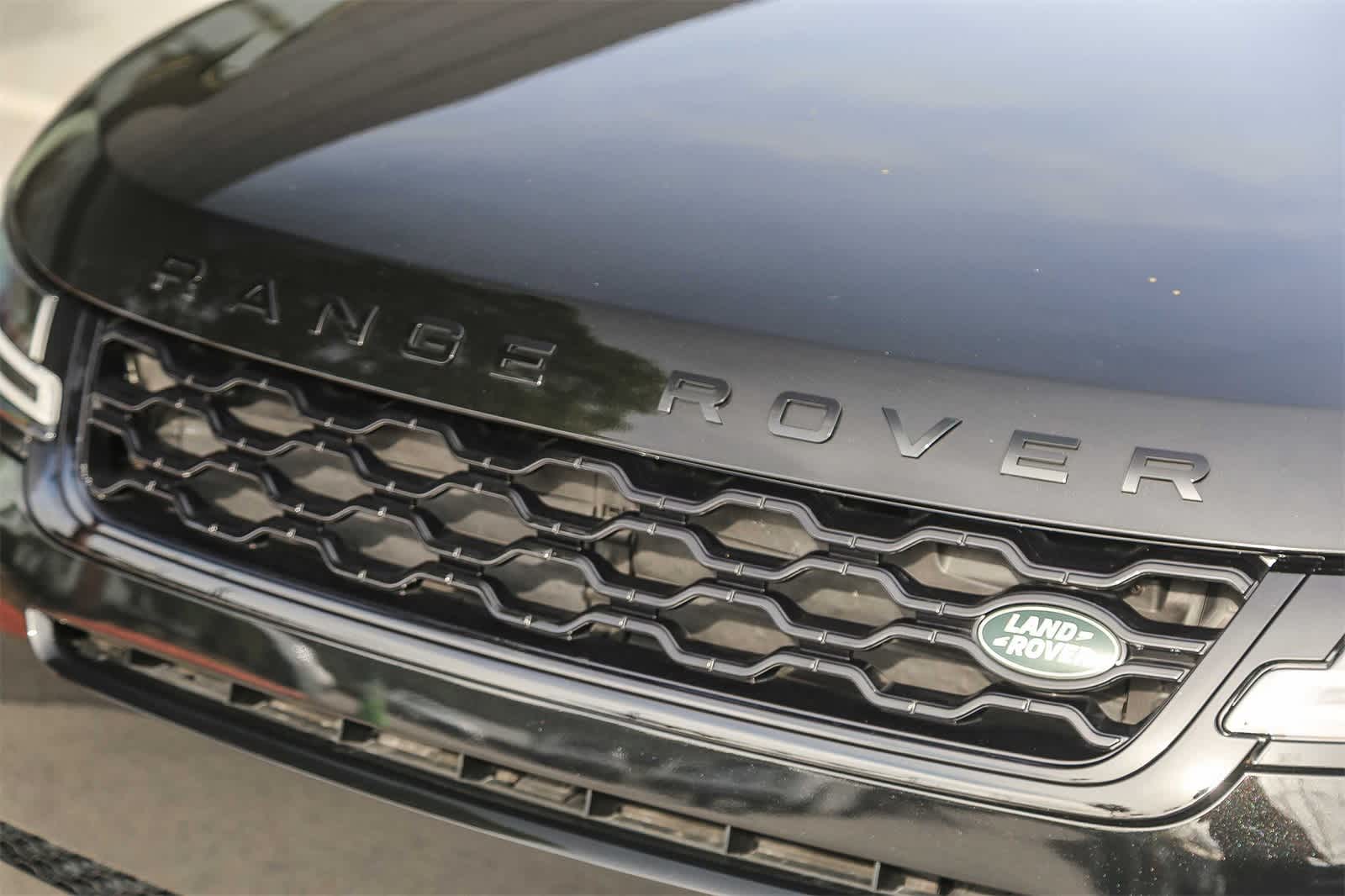 Thumbnail: 2020 Land Rover Range Rover Evoque - 10