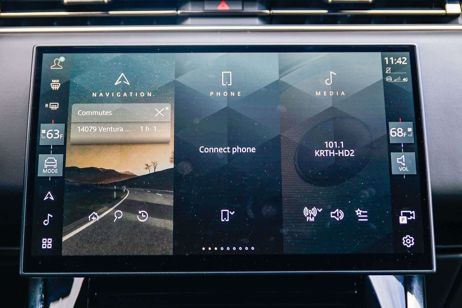 Thumbnail: 2025 Land Rover Range Rover Sport - 14