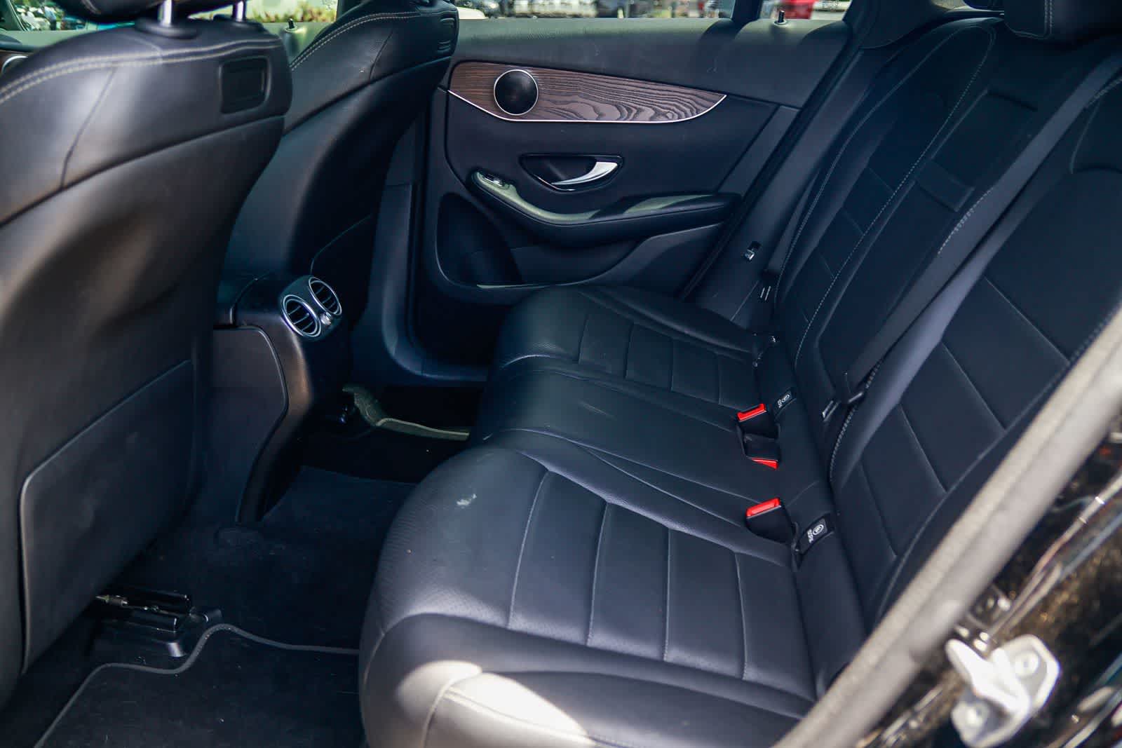 Thumbnail: 2018 Mercedes-Benz GLC - 17