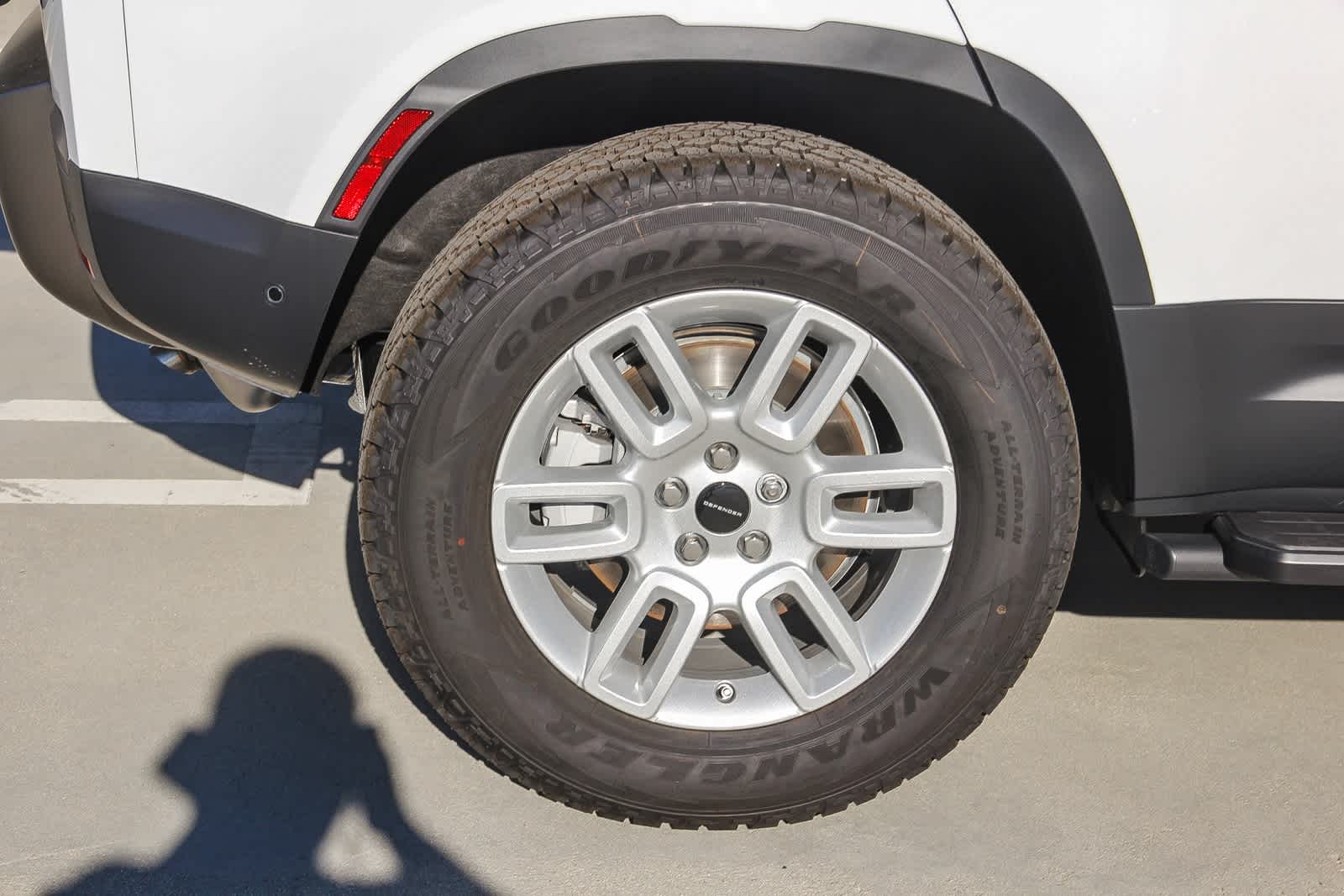 Thumbnail: 2026 Land Rover Defender - 8