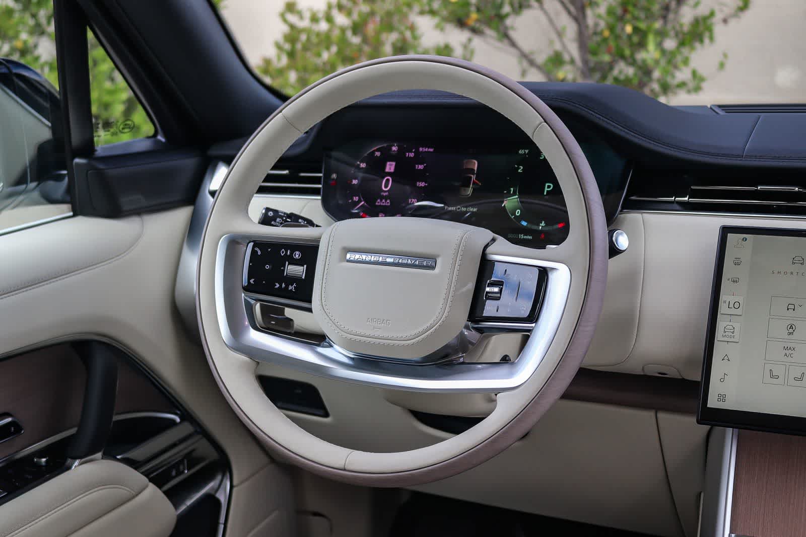 Thumbnail: 2026 Land Rover Range Rover - 15