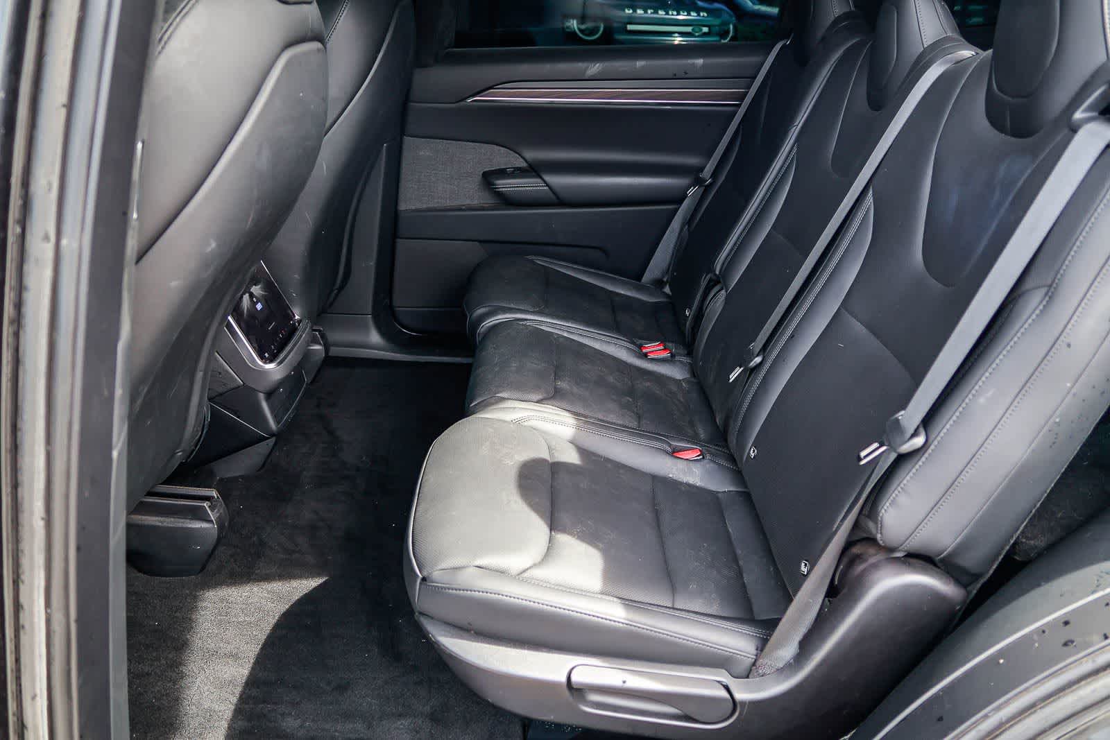 Thumbnail: 2024 Tesla Model X - 18