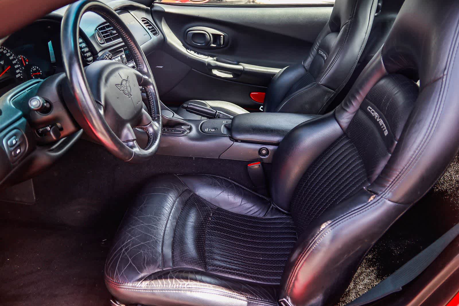 Thumbnail: 2004 Chevrolet Corvette - 16