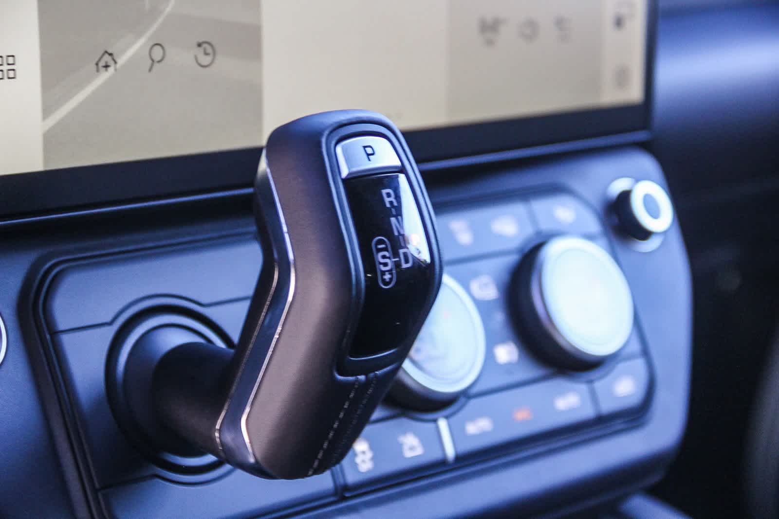 Thumbnail: 2026 Land Rover Defender - 20