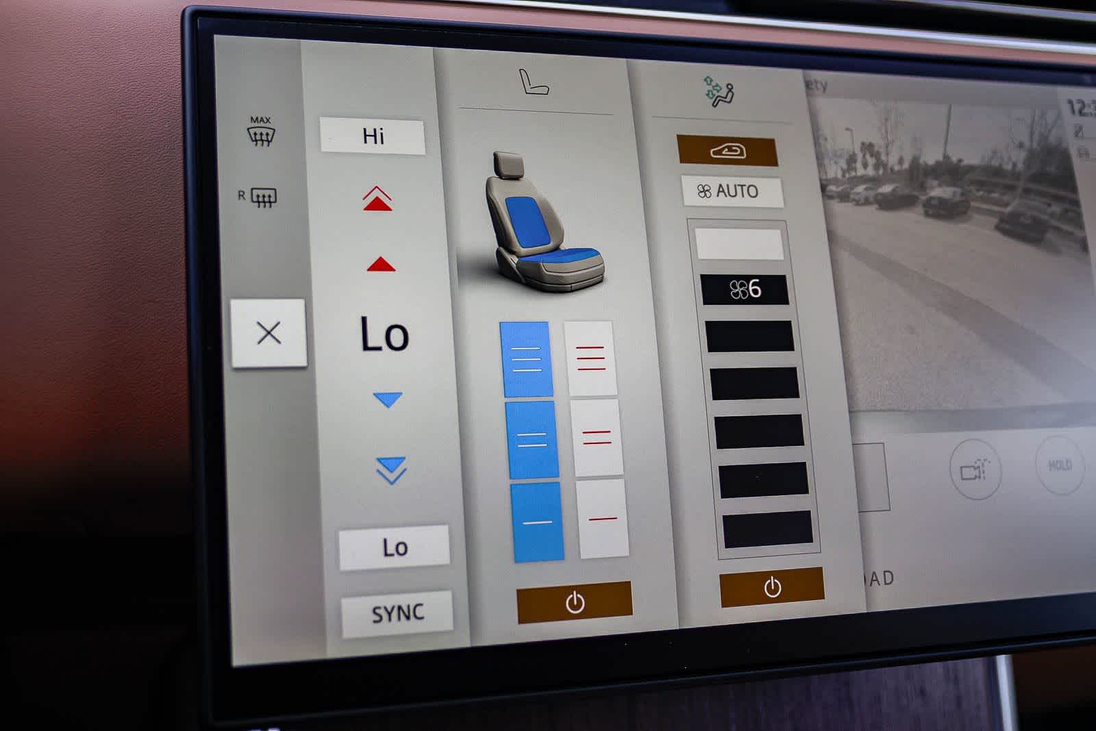 Thumbnail: 2026 Land Rover Range Rover - 27