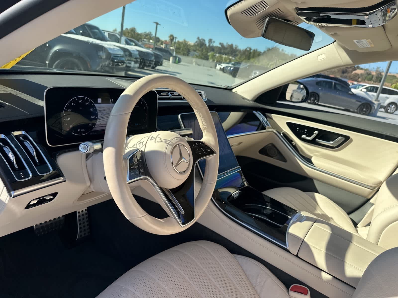 Thumbnail: 2022 Mercedes-Benz S-Class - 14