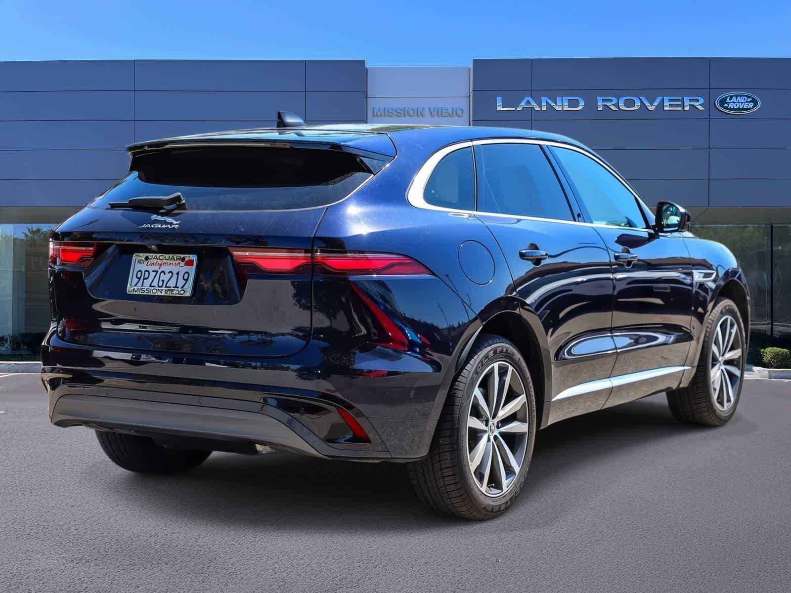 Thumbnail: 2025 Jaguar F-Pace - 4