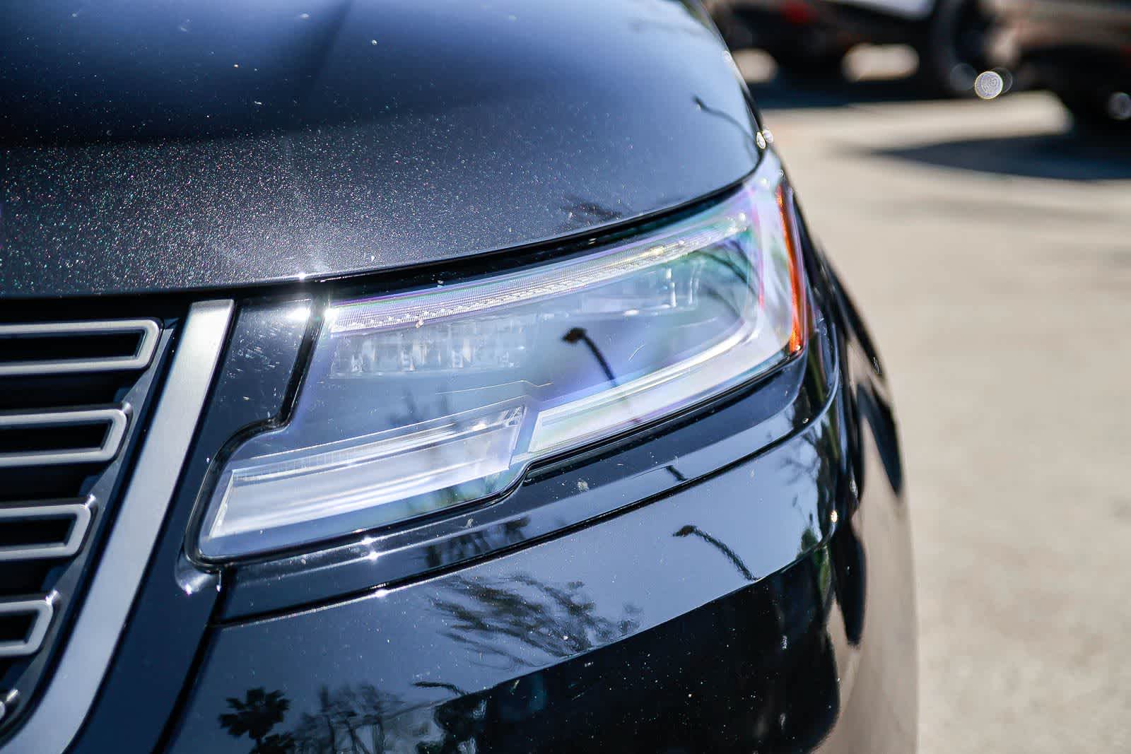 Thumbnail: 2025 Land Rover Range Rover Velar - 10