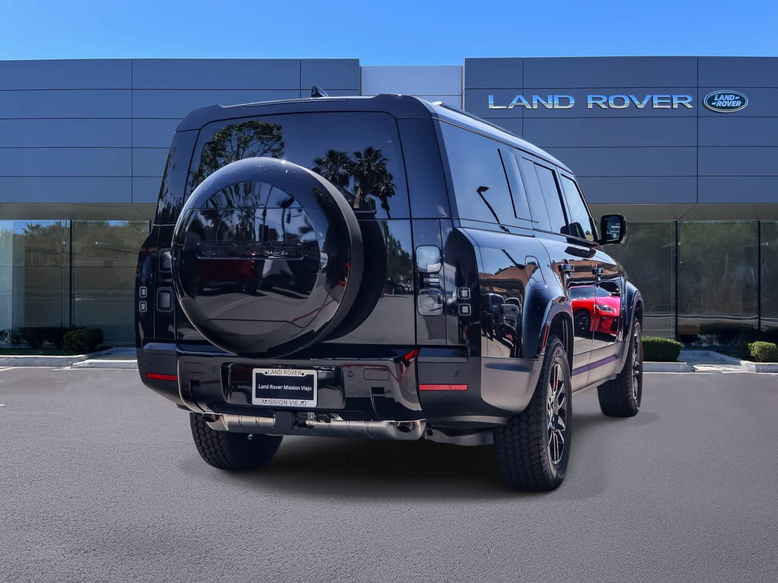 Thumbnail: 2026 Land Rover Defender - 4