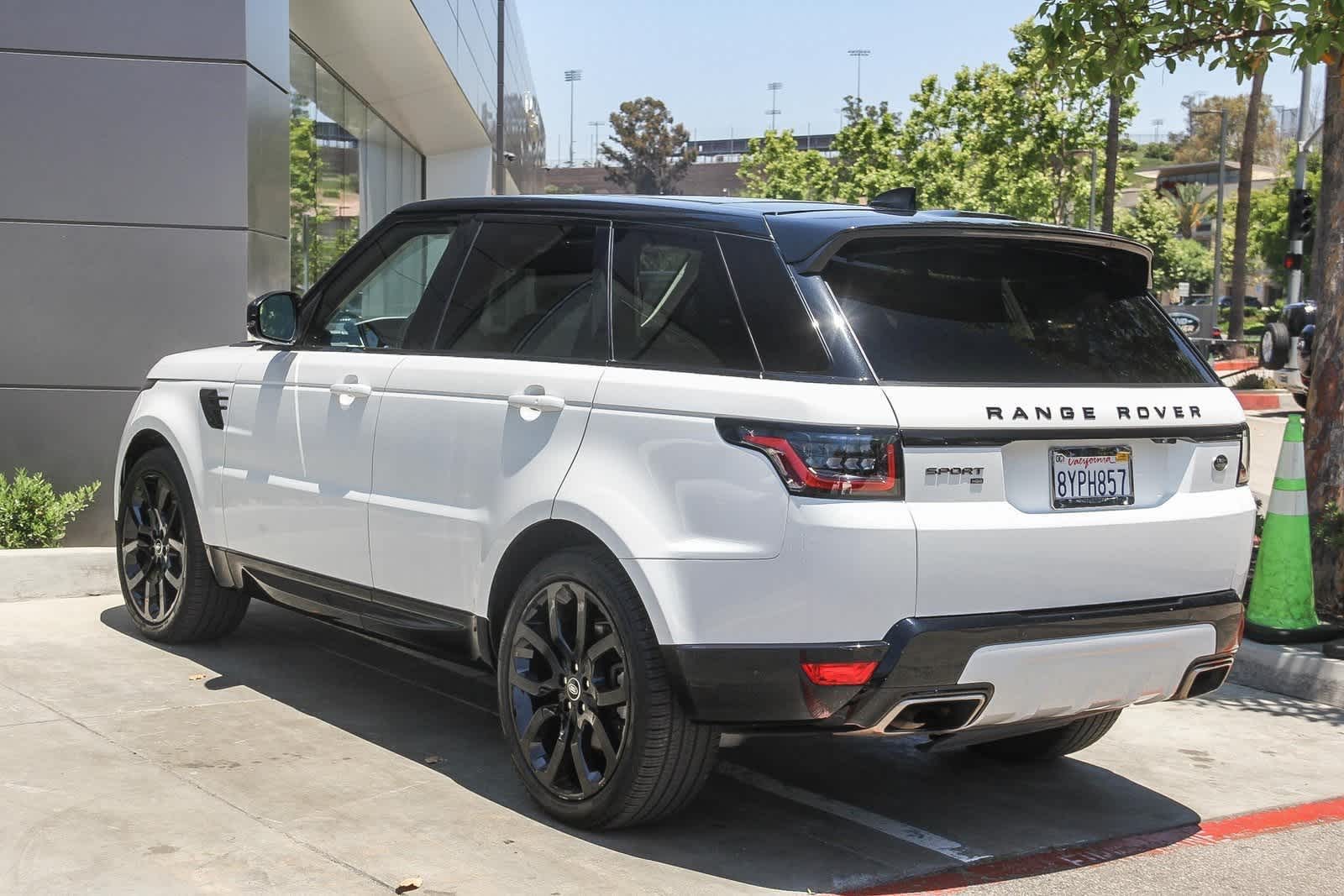 Thumbnail: 2022 Land Rover Range Rover Sport - 2