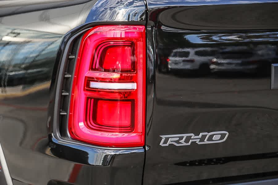 Thumbnail: 2025 RAM 1500 - 9