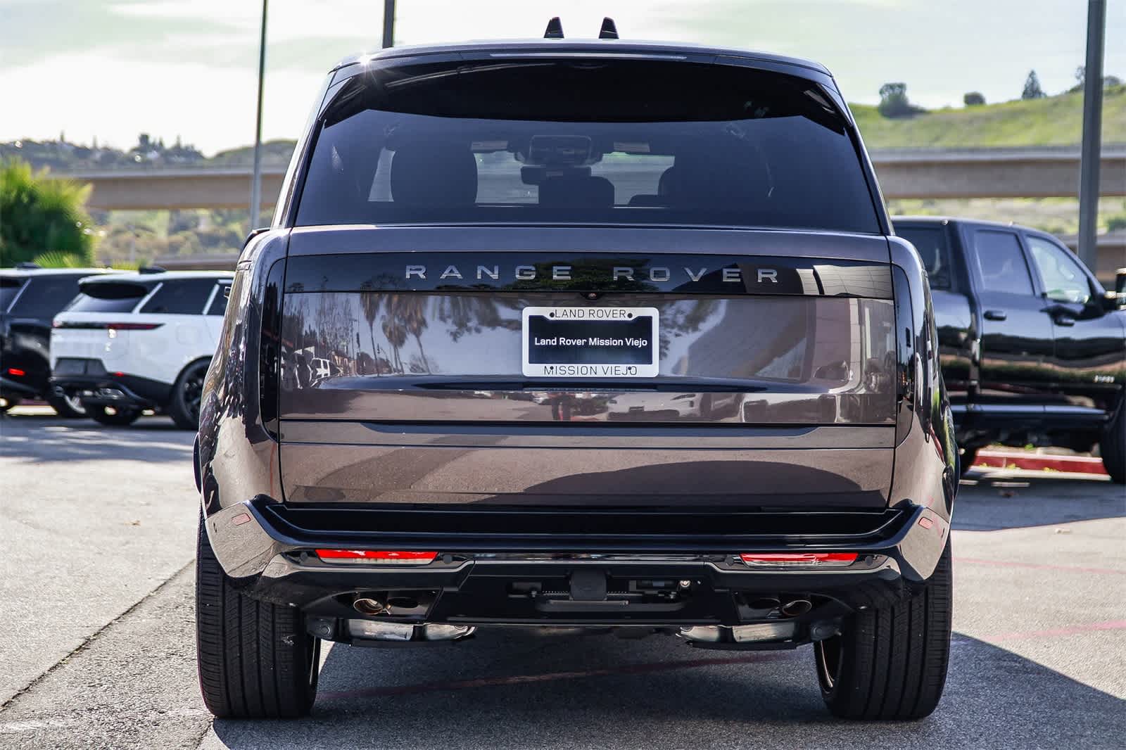 Thumbnail: 2026 Land Rover Range Rover - 5