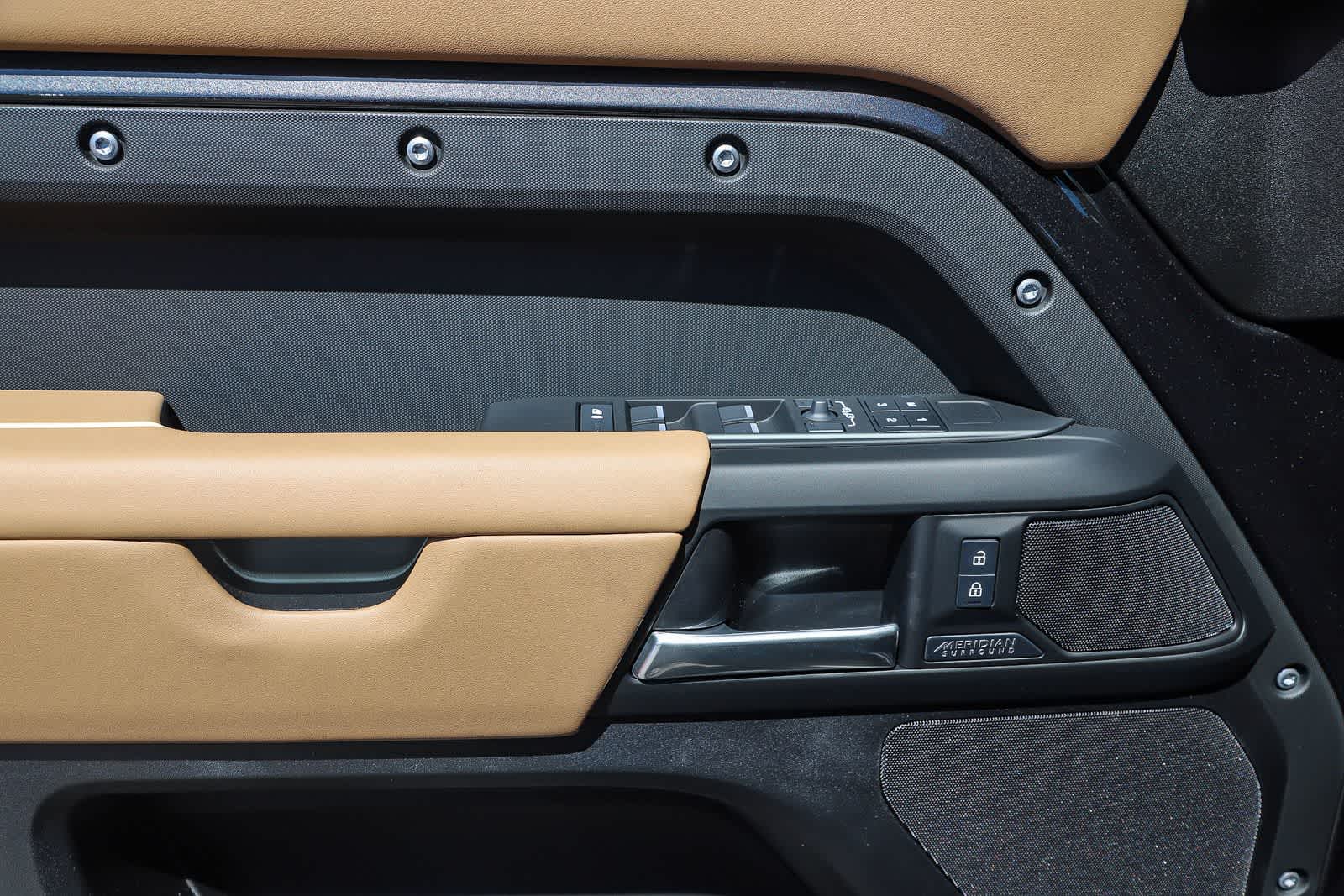Thumbnail: 2026 Land Rover Defender - 21