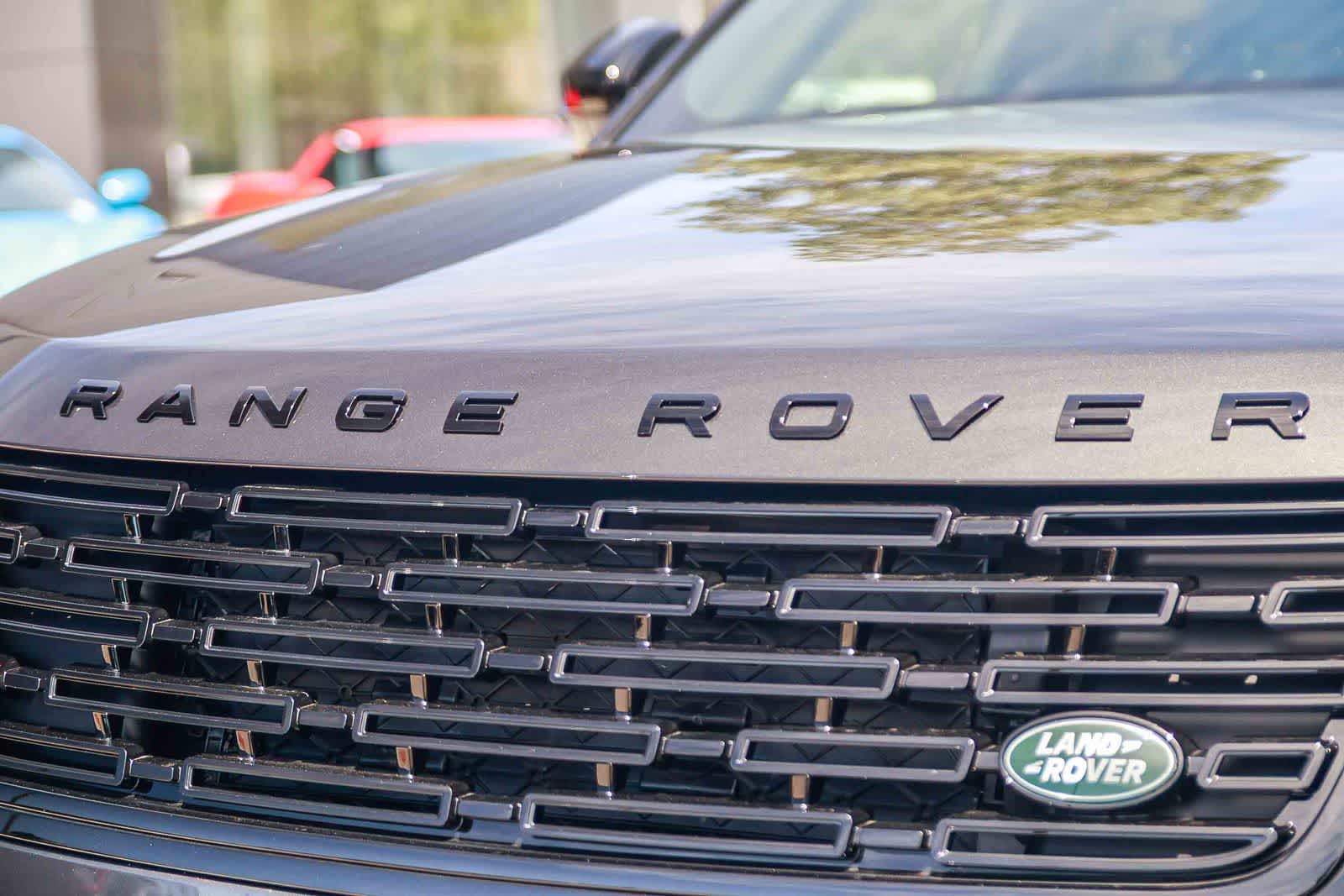 Thumbnail: 2026 Land Rover Range Rover Velar - 11