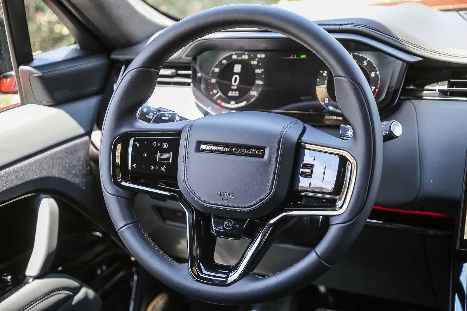 Thumbnail: 2025 Land Rover Range Rover Sport - 21