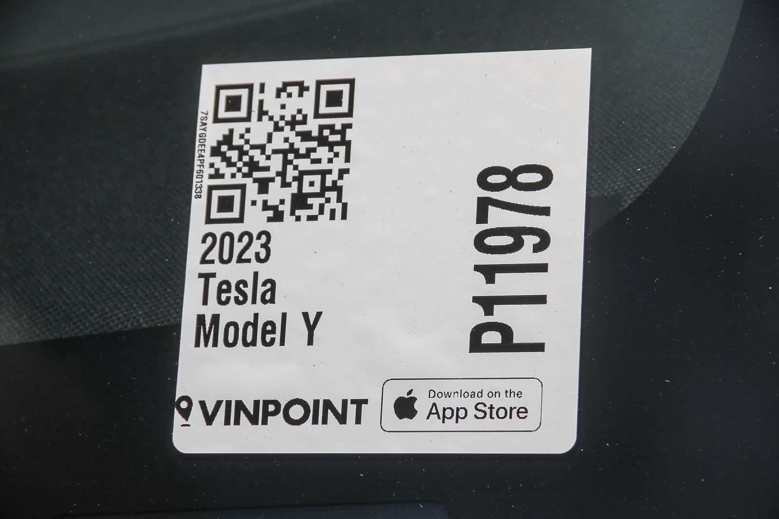 2023 Tesla Model Y Long Range 26