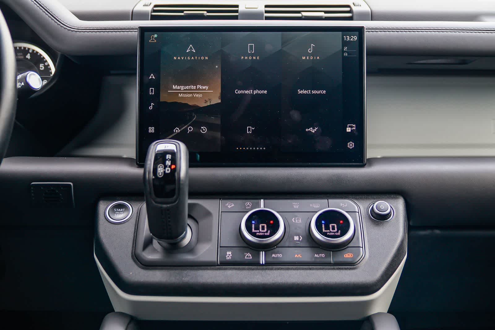 Thumbnail: 2023 Land Rover Defender - 13