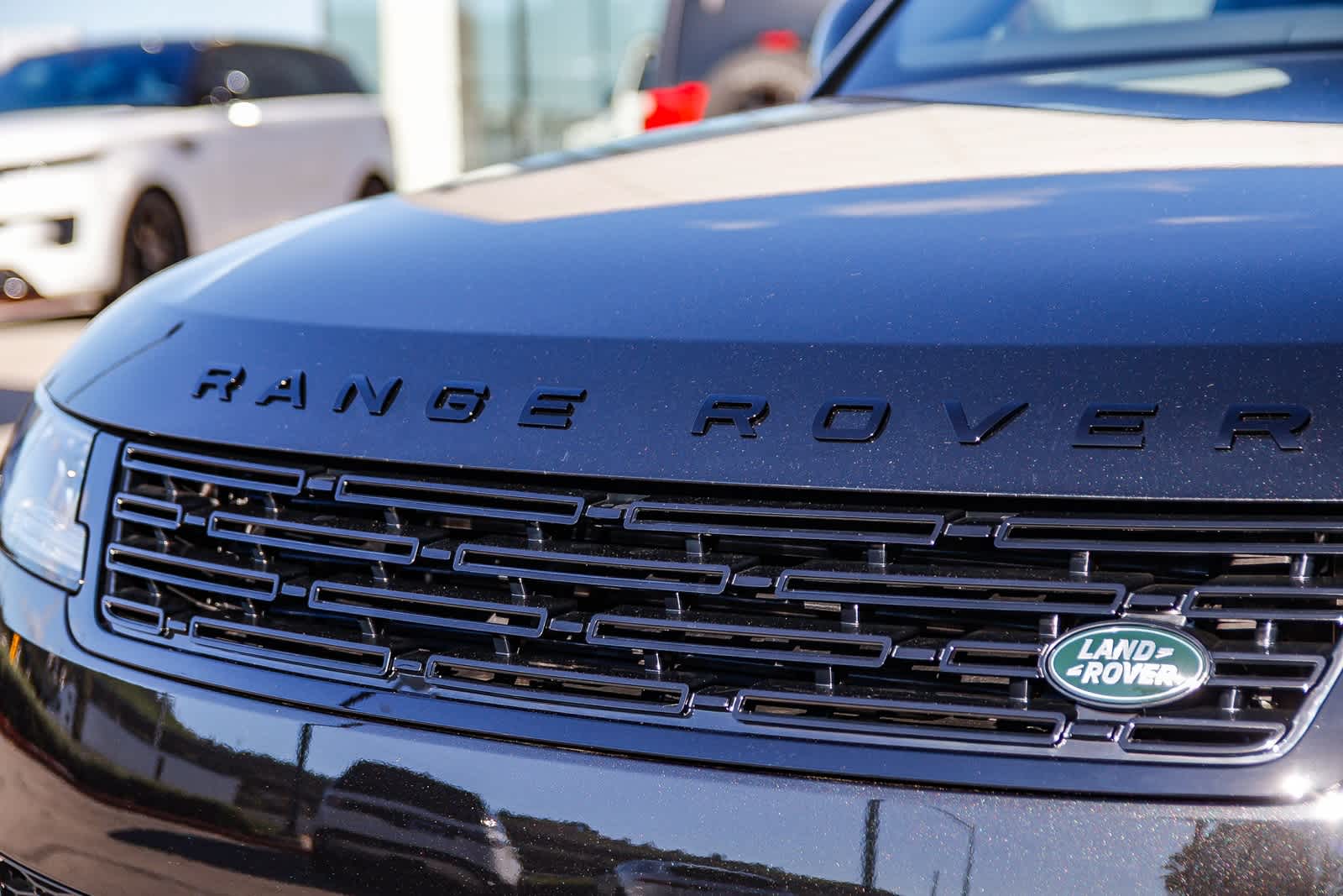 Thumbnail: 2026 Land Rover Range Rover Sport - 11
