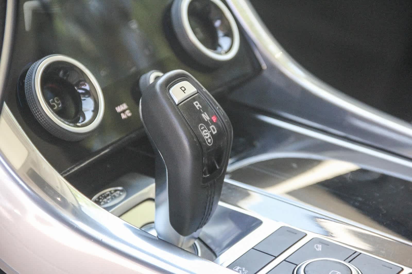 Thumbnail: 2022 Land Rover Range Rover Sport - 14