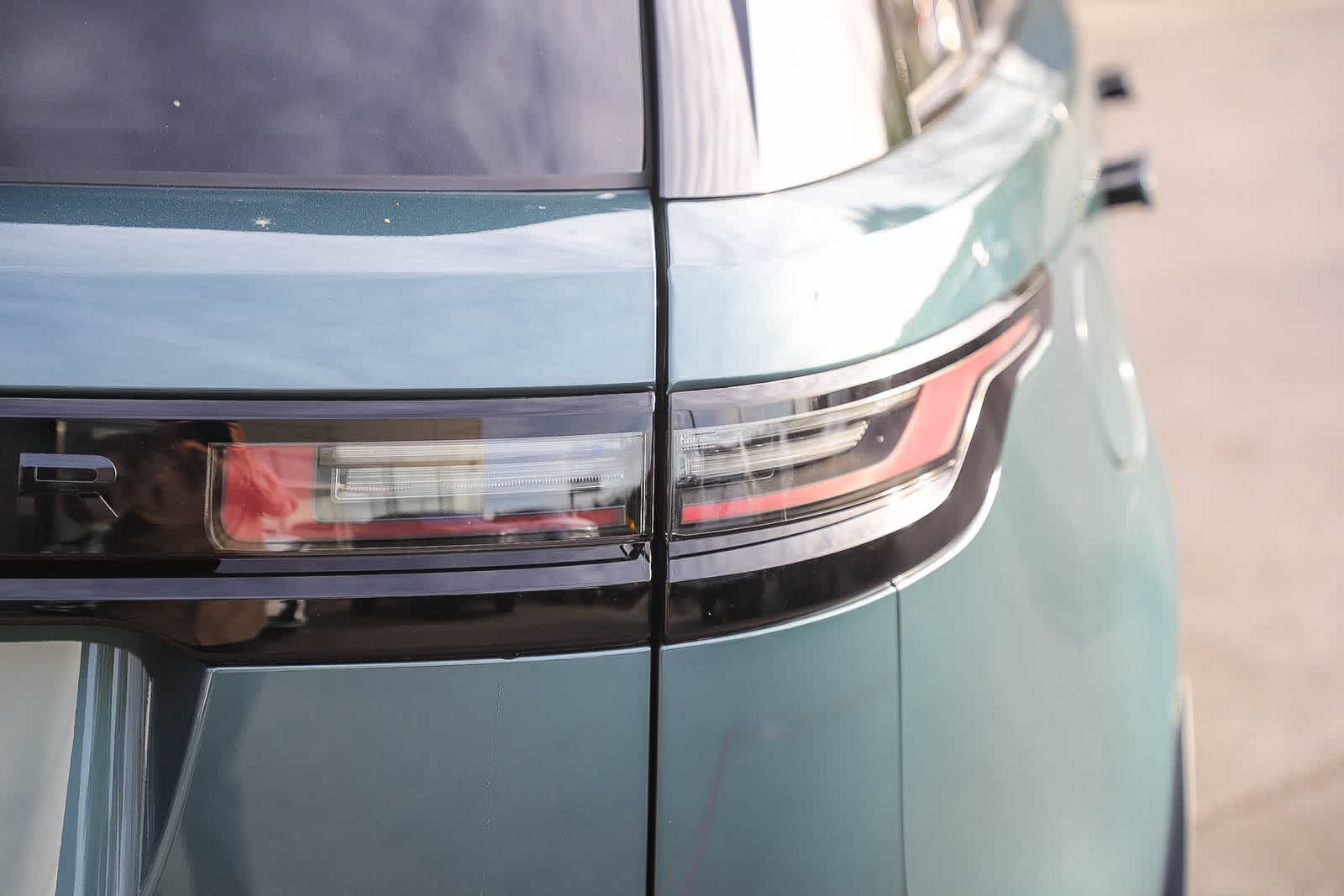 Thumbnail: 2026 Land Rover Range Rover Velar - 9