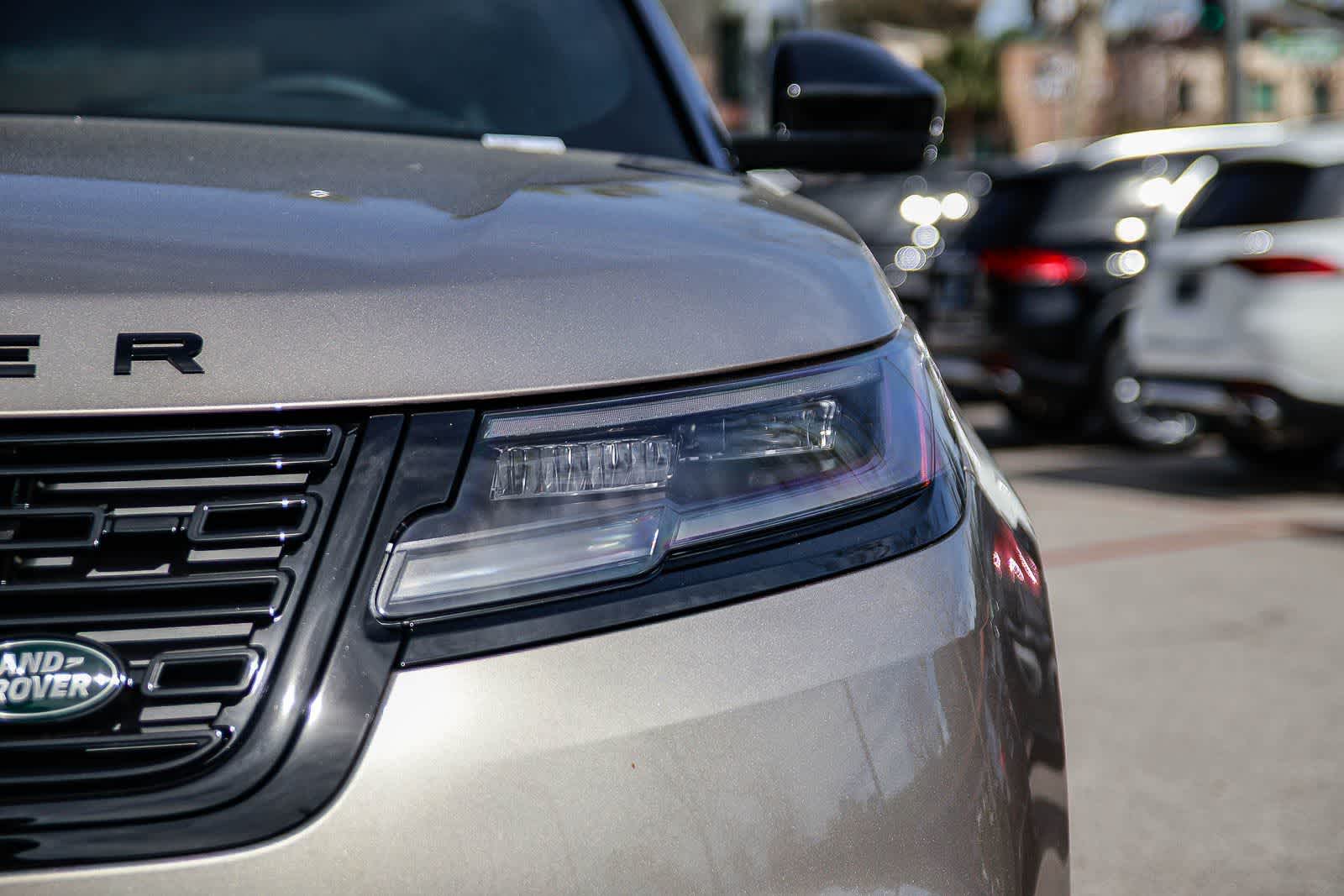 Thumbnail: 2026 Land Rover Range Rover Velar - 10