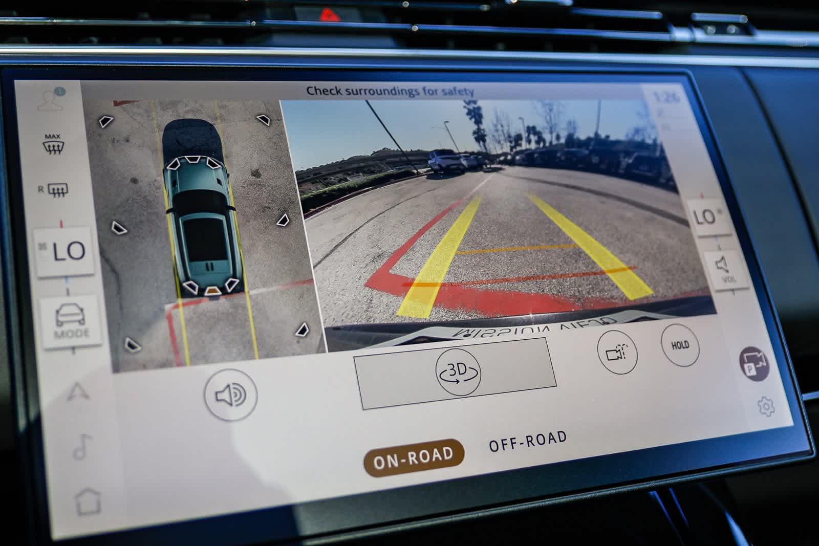 Thumbnail: 2026 Land Rover Range Rover Sport - 25