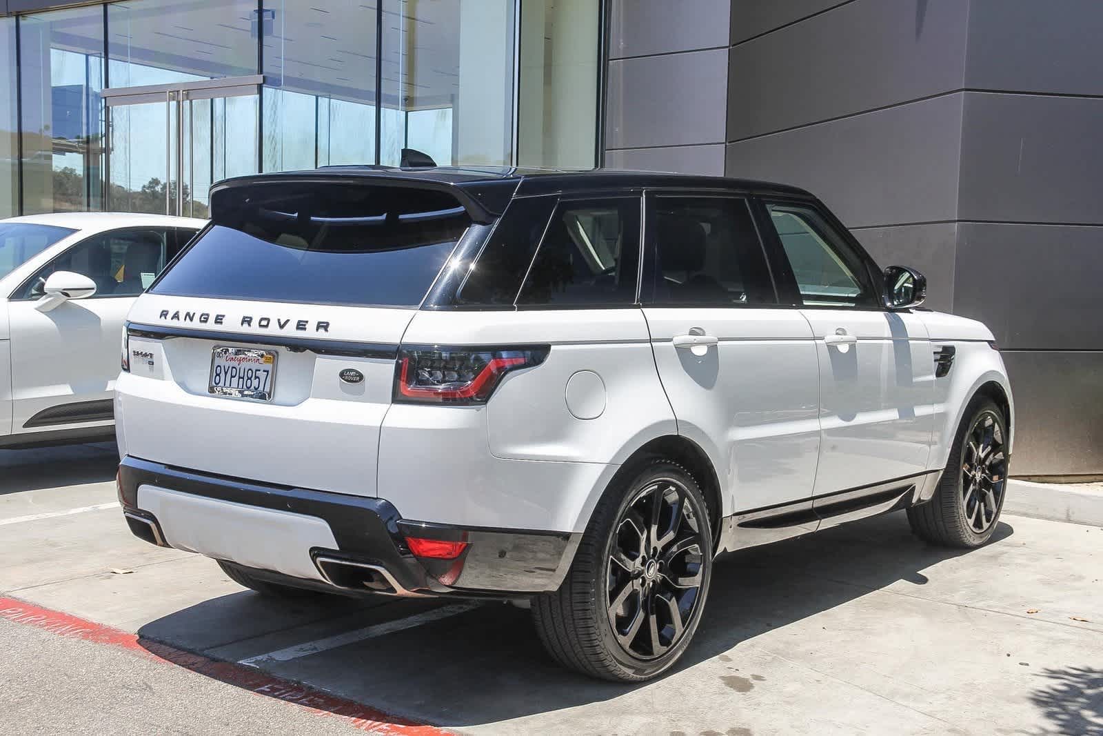 Thumbnail: 2022 Land Rover Range Rover Sport - 4