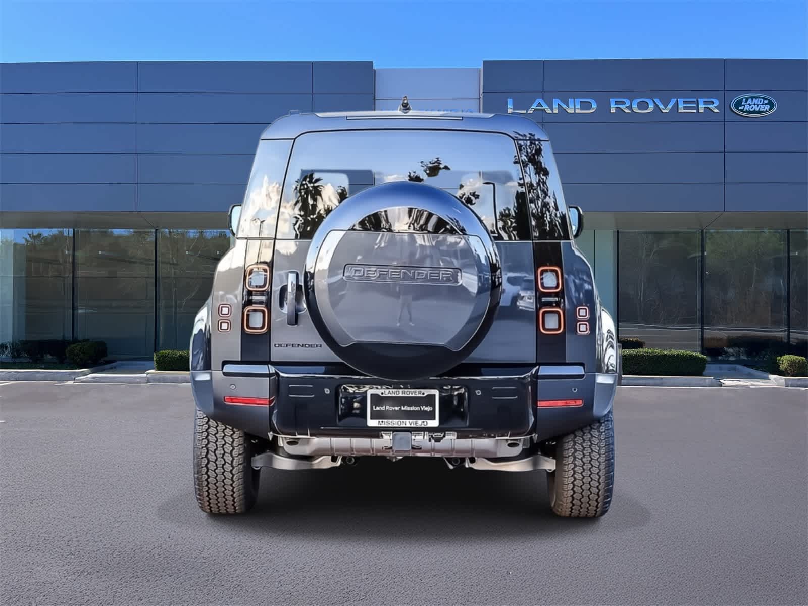 Thumbnail: 2026 Land Rover Defender - 5