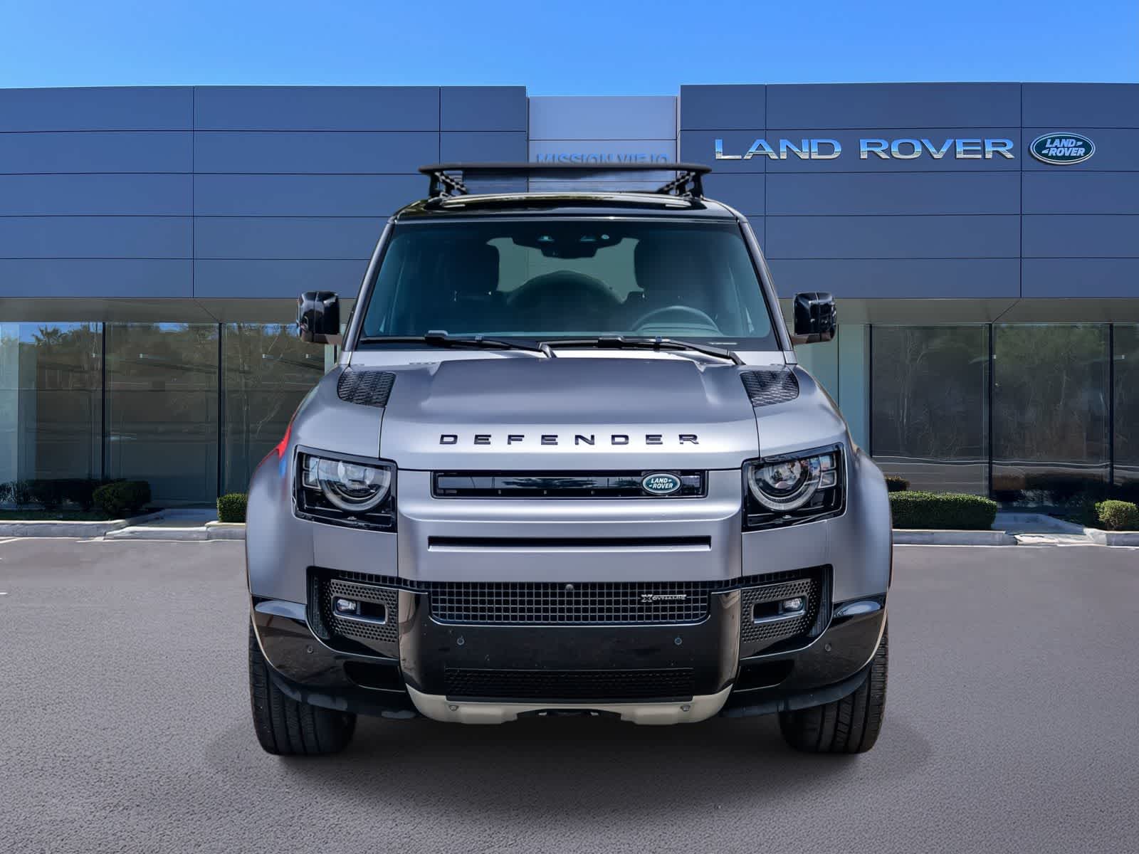 Thumbnail: 2023 Land Rover Defender - 2