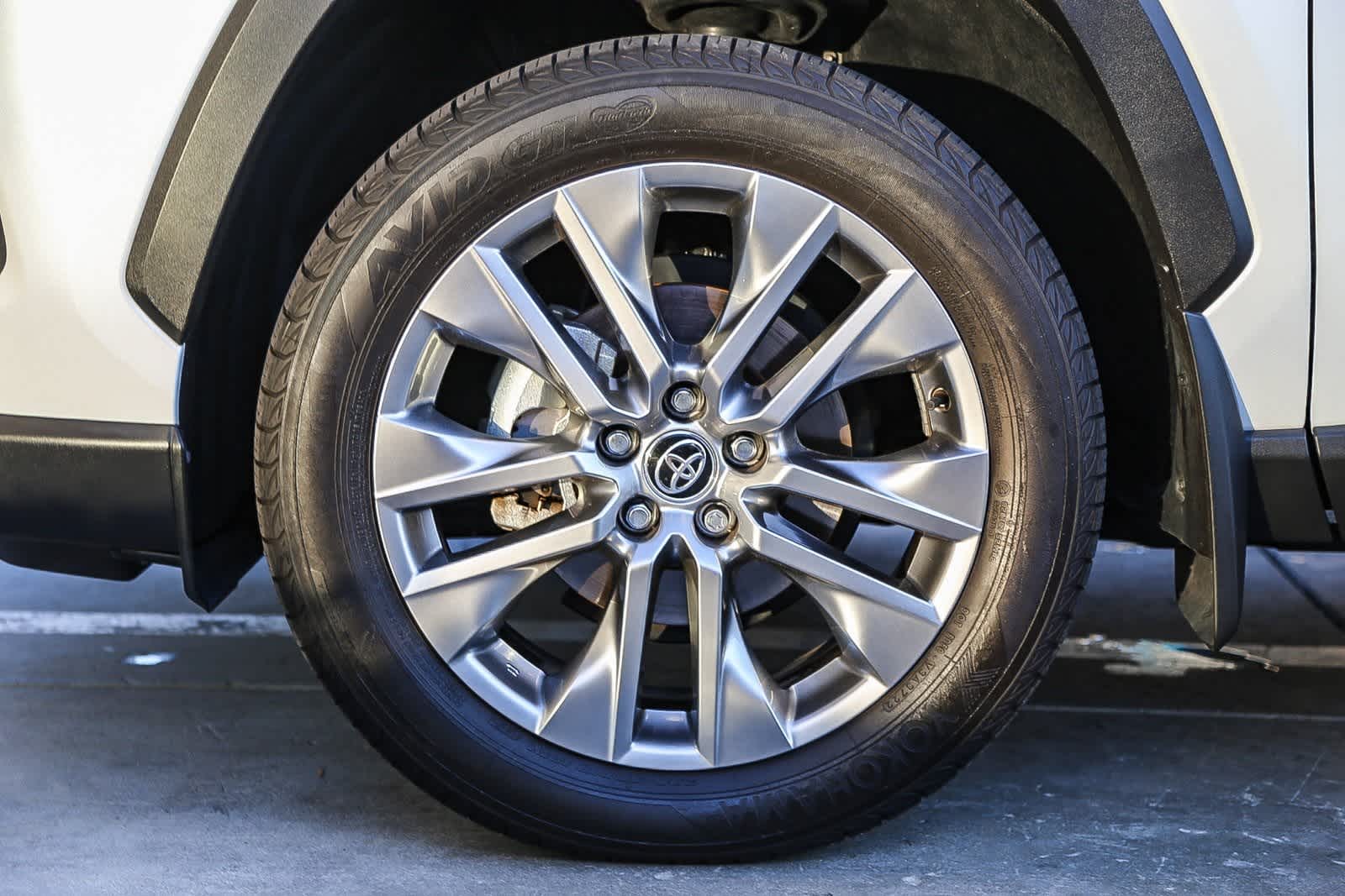 Thumbnail: 2023 Toyota RAV4 - 10