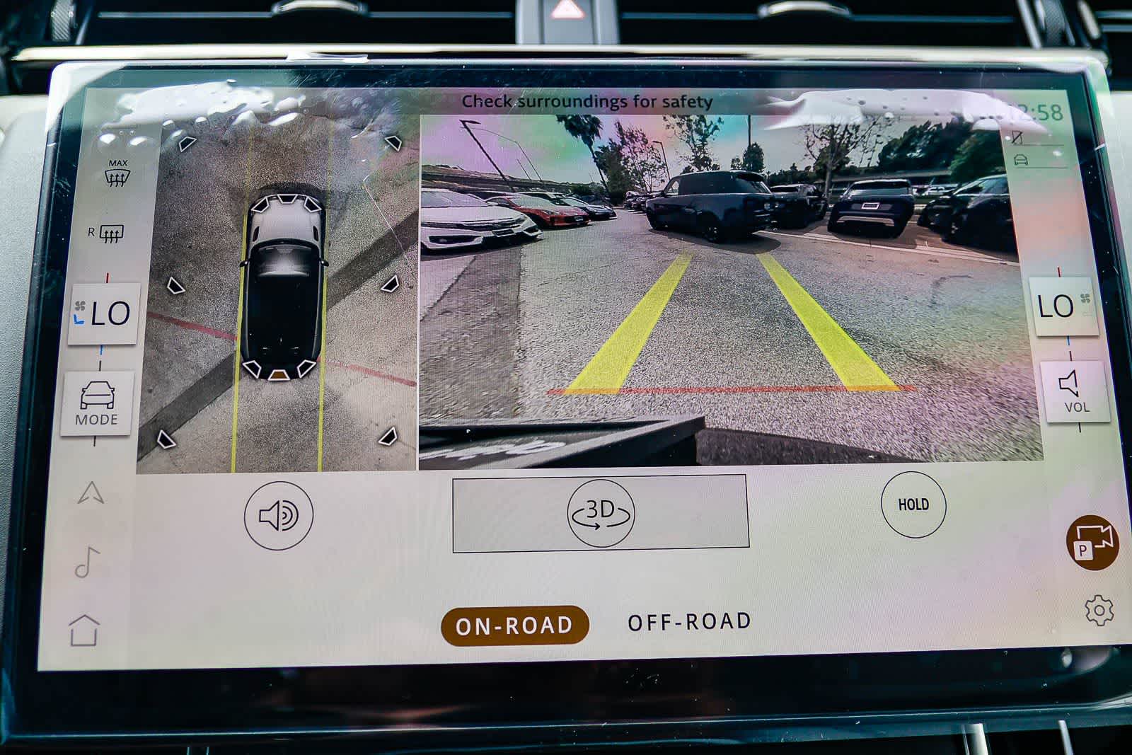 Thumbnail: 2026 Land Rover Range Rover Velar - 26