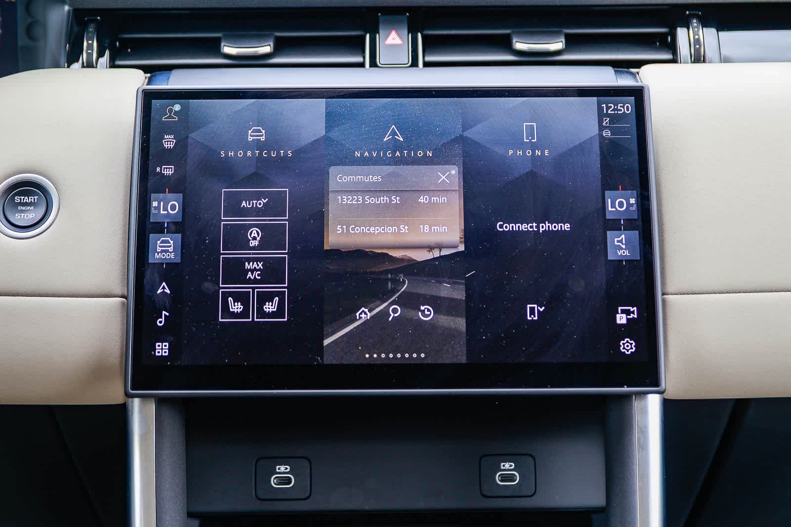 Thumbnail: 2025 Land Rover Discovery Sport - 13