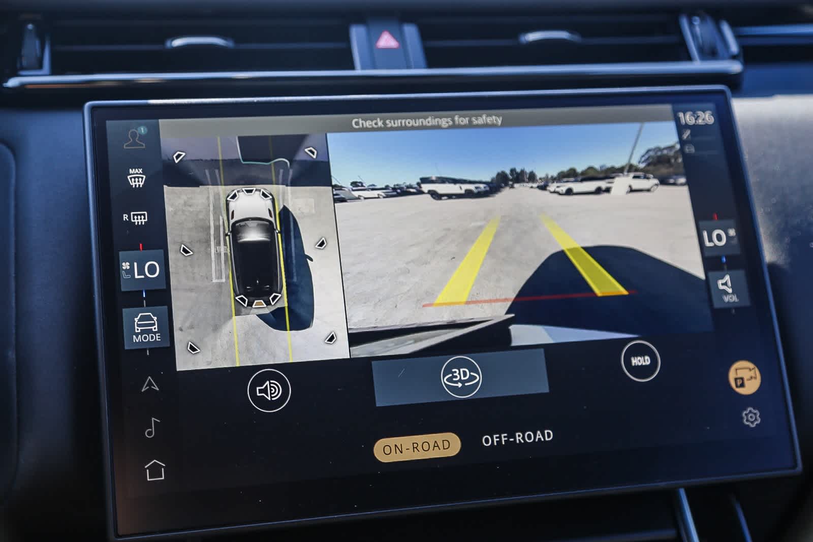 Thumbnail: 2026 Land Rover Range Rover Velar - 23