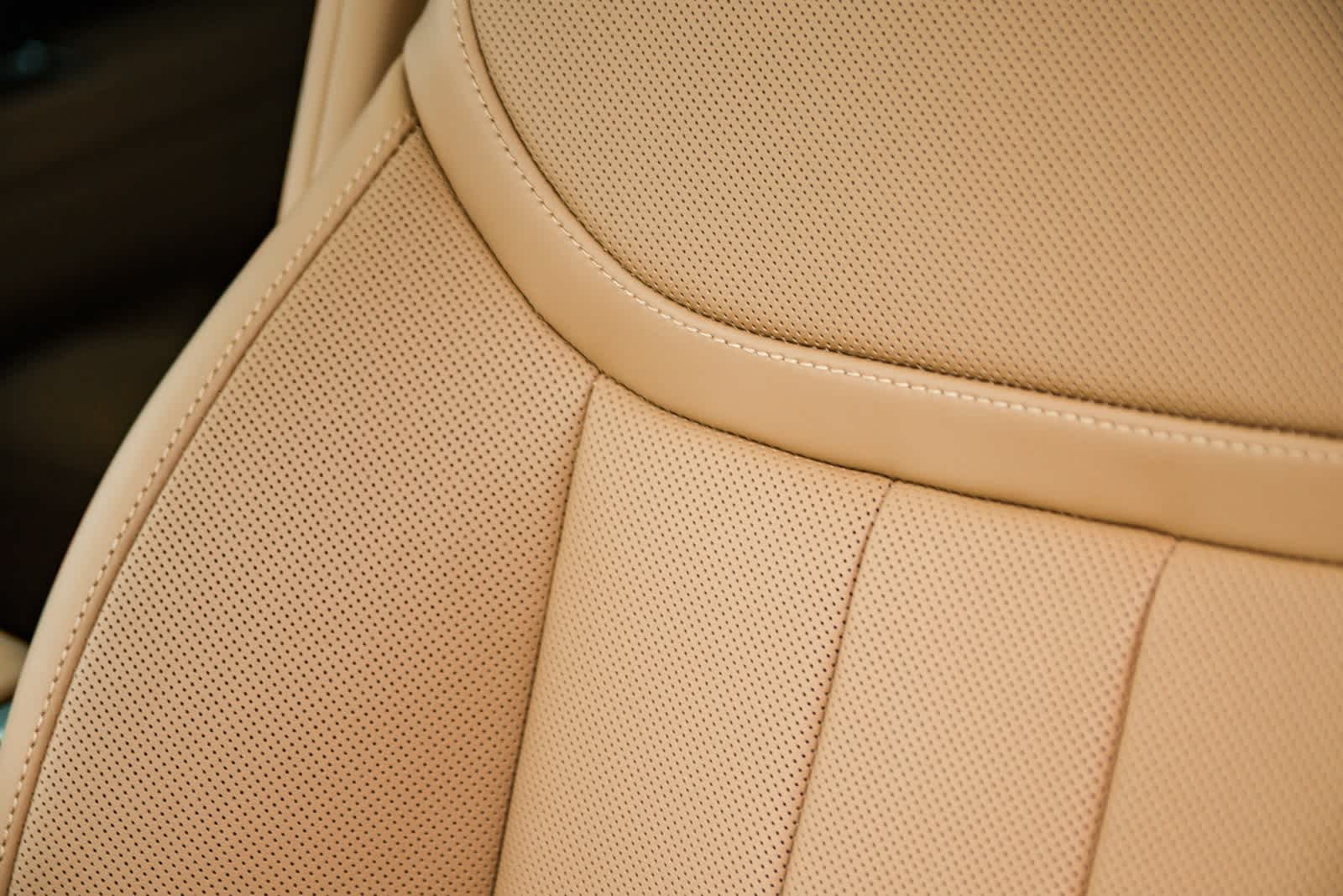 Thumbnail: 2026 Land Rover Range Rover - 26