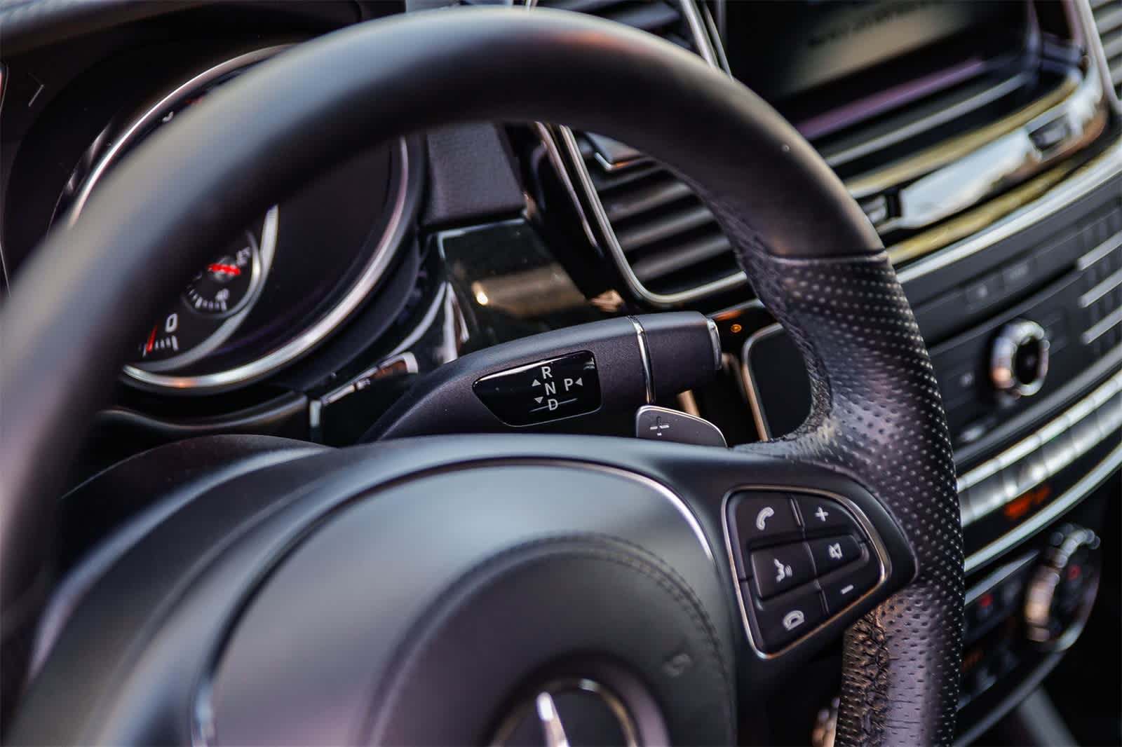 Thumbnail: 2017 Mercedes-Benz GLS - 21