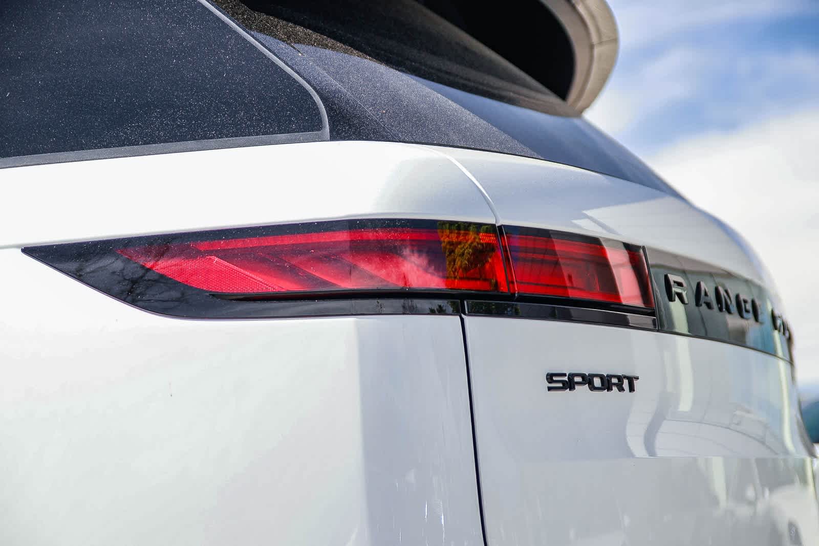 Thumbnail: 2026 Land Rover Range Rover Sport - 7