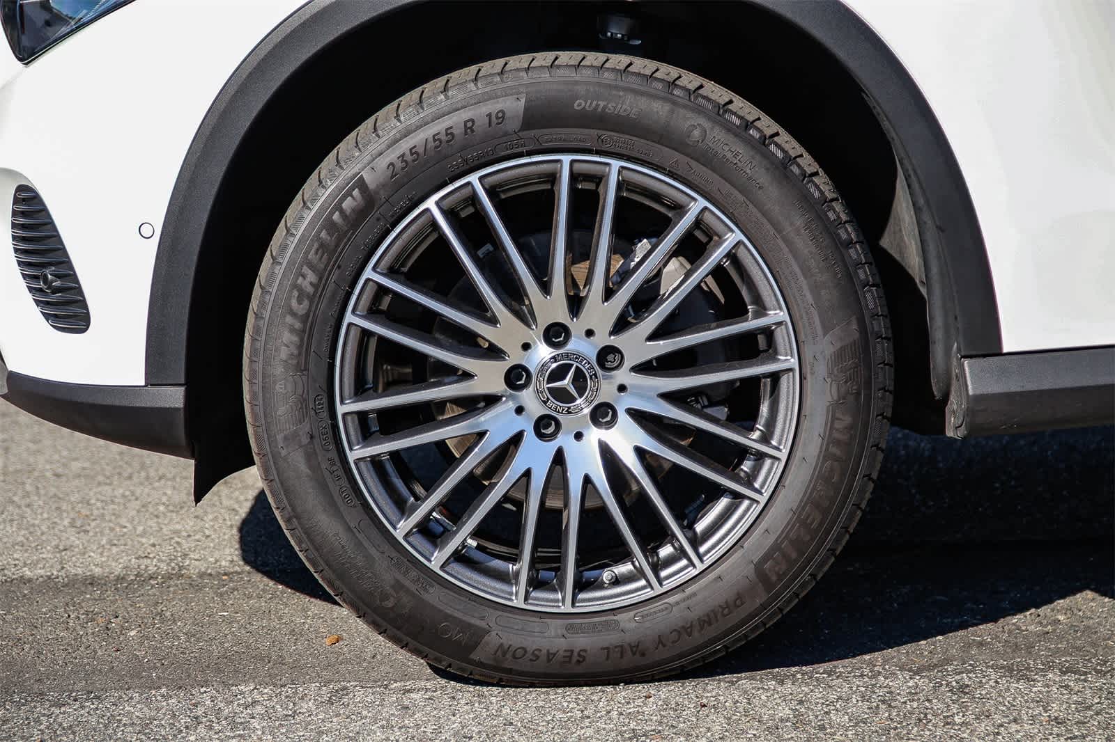 Thumbnail: 2024 Mercedes-Benz GLC - 9