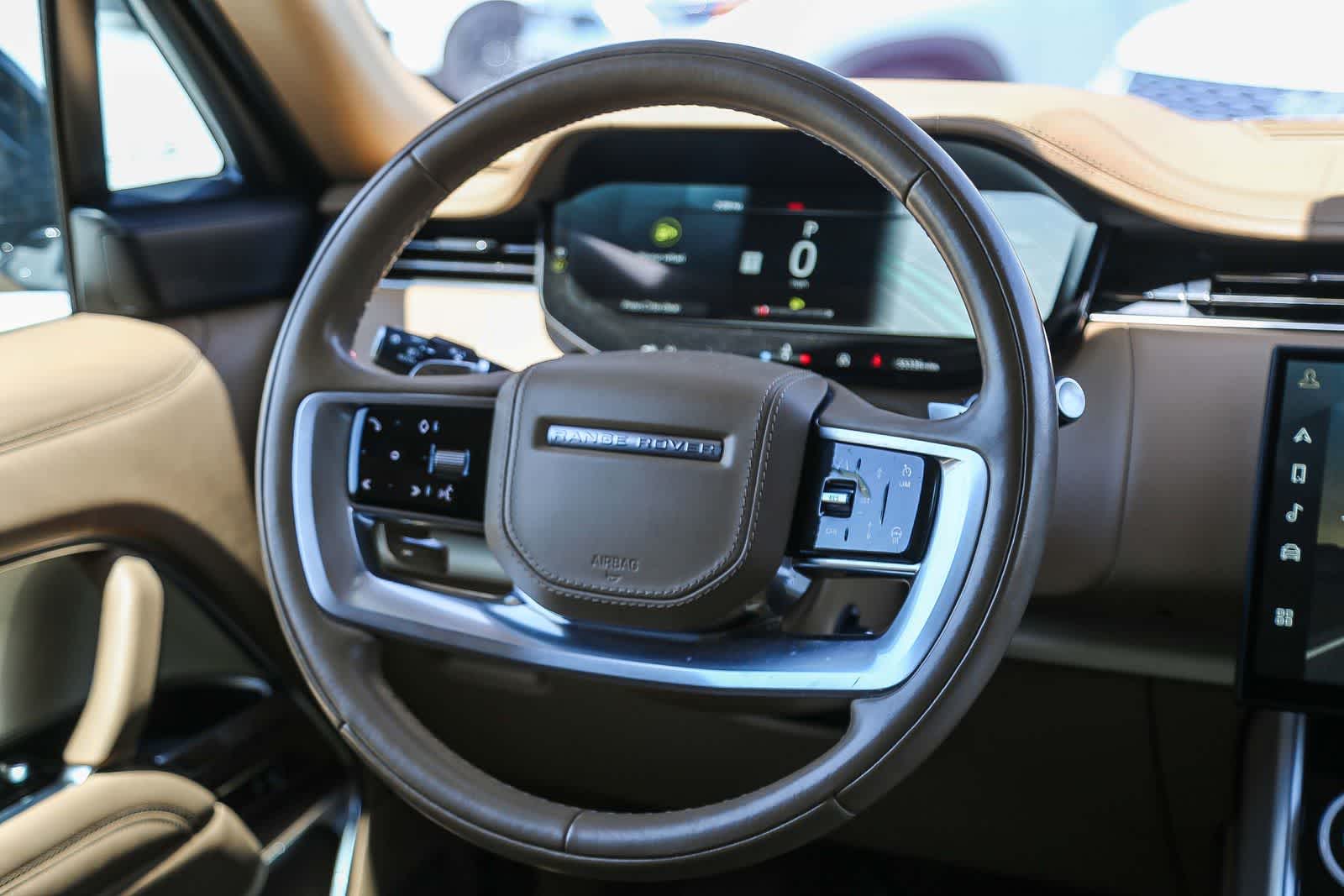 Thumbnail: 2023 Land Rover Range Rover - 16