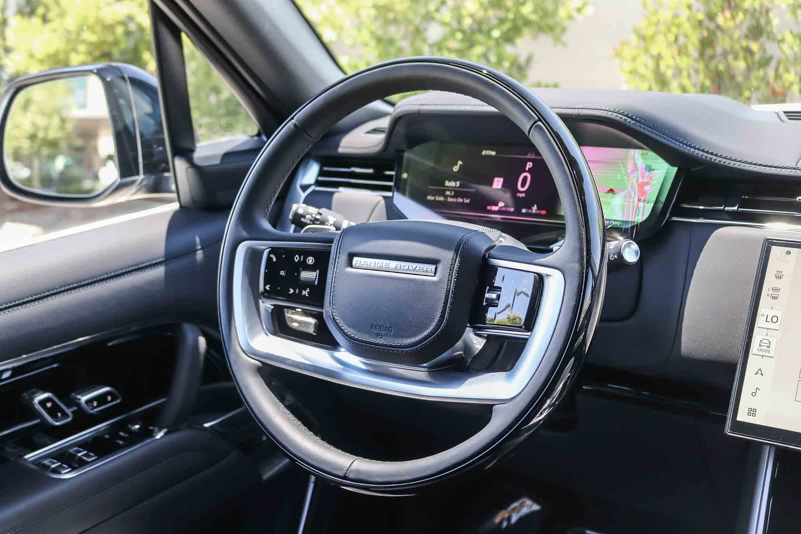 Thumbnail: 2026 Land Rover Range Rover - 15