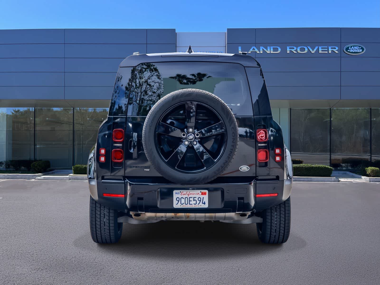 Thumbnail: 2023 Land Rover Defender - 5