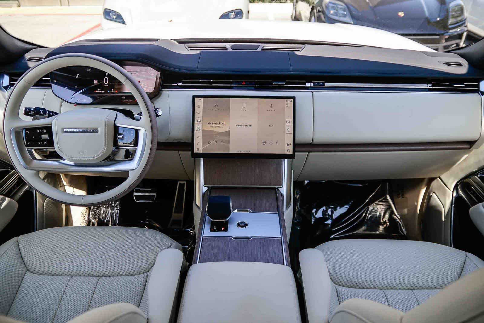 Thumbnail: 2026 Land Rover Range Rover - 12